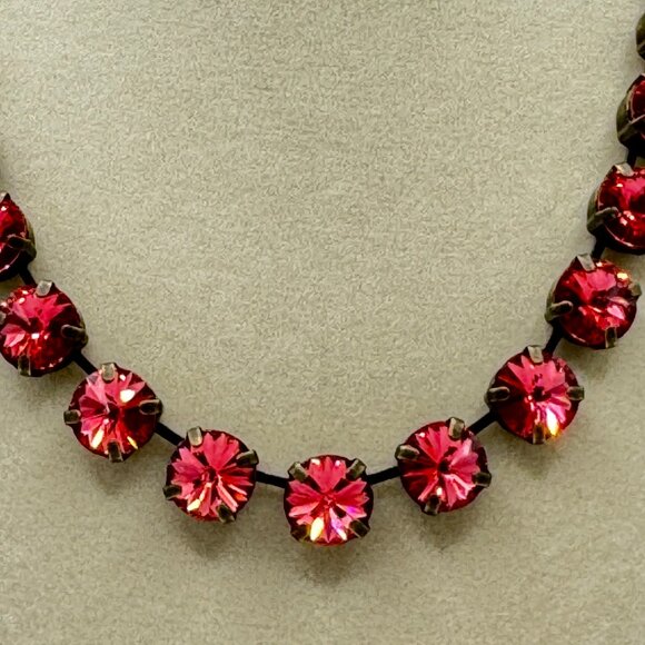 Peachy Pink Swarovski Crystal Necklace – Antique Gold Plated, Handcrafted Piece - Picture 5 of 7